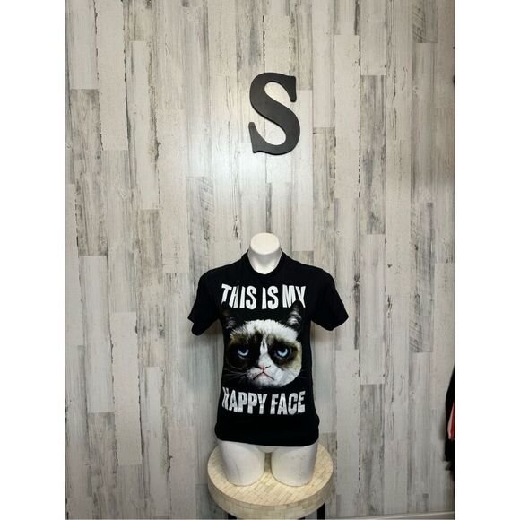 Happy cat tshirt - Picture 1 of 6